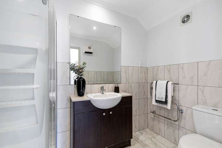 19 Canyon Drive Oteha_24