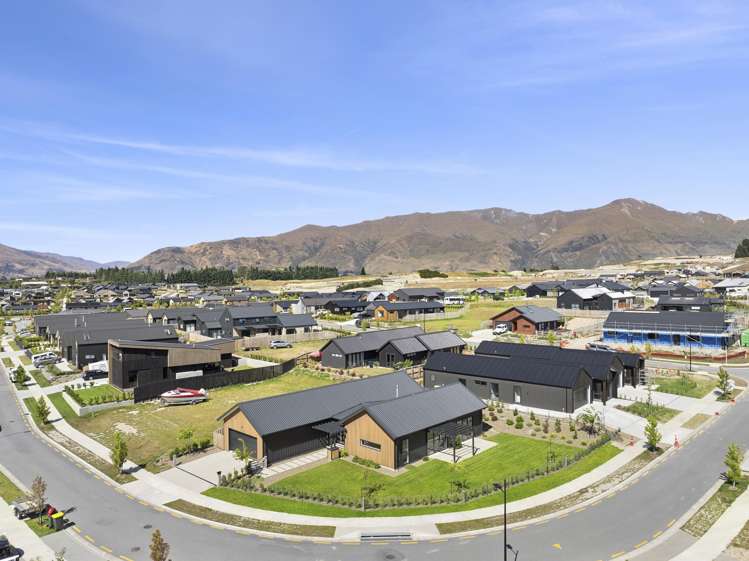 15 Bonspiel Road Wanaka_9