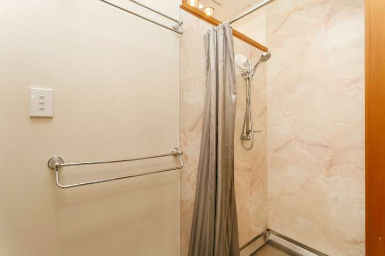 2/16 Puriri Street Hilltop_16