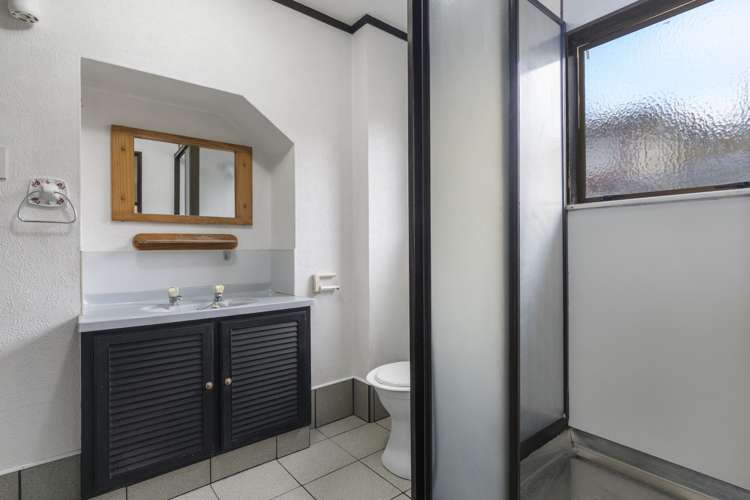 152 Welcome Bay Road Welcome Bay_16