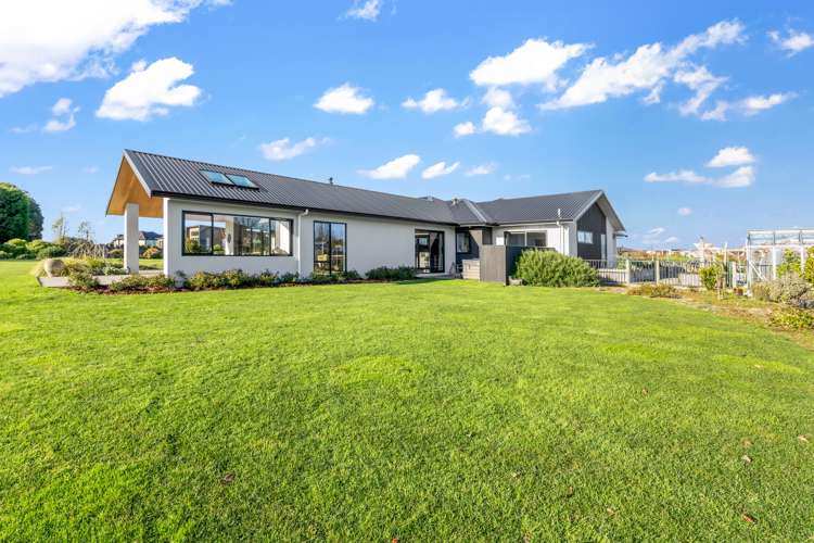 8 Lochend Close Waihopai_38