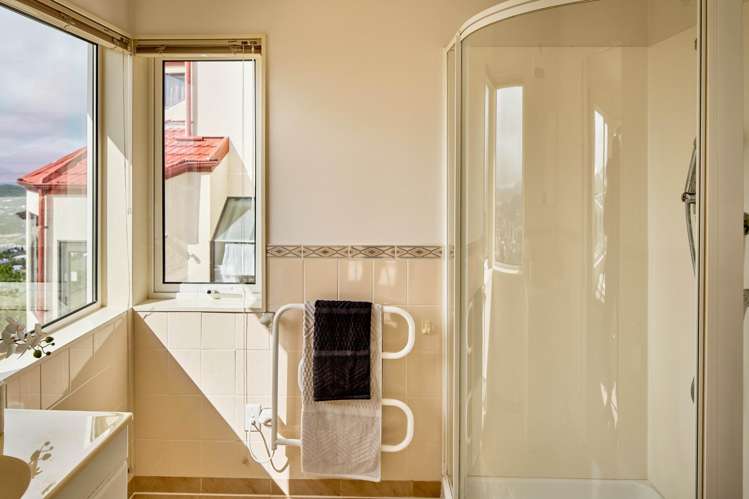 79 Ashton Fitchett Drive Brooklyn_8