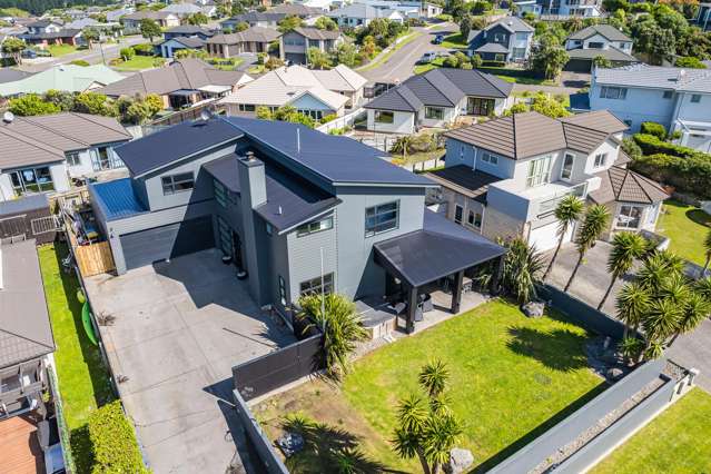 6 Greenstone Place Aotea_2