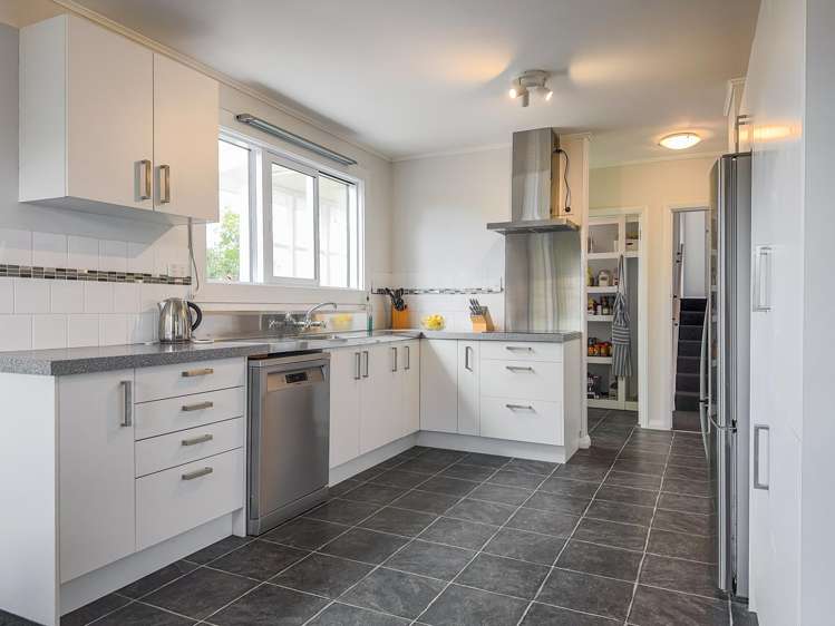 8 Corry Crescent Witherlea_10