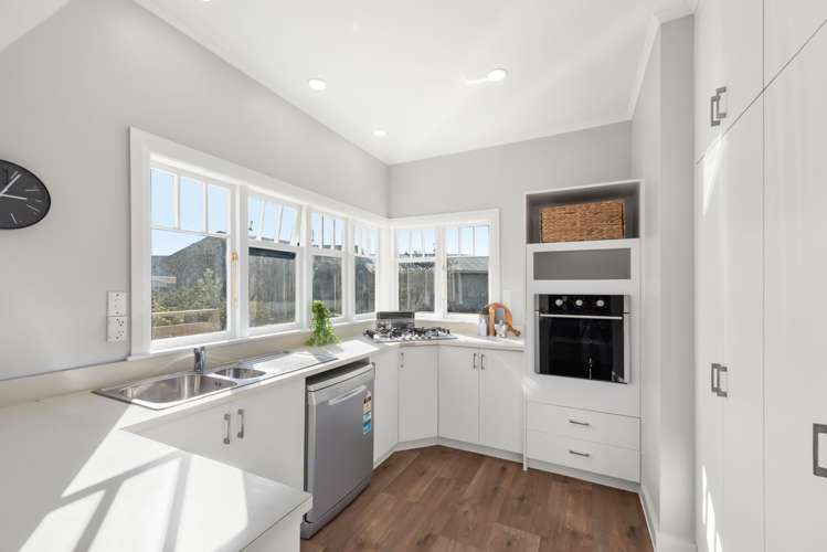 5 York Street Moera_12