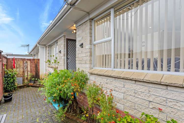 2/12 Omana Road Papatoetoe_12