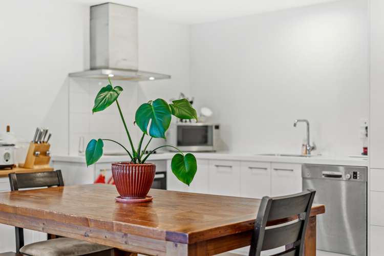 29 Fairwater Road Warkworth_14