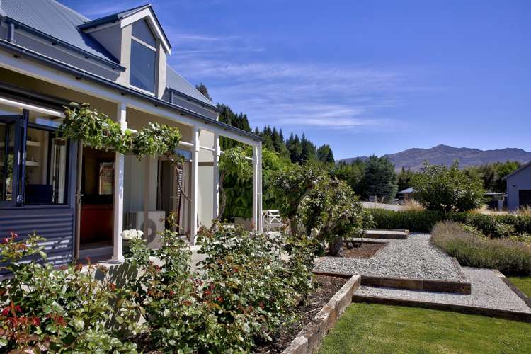 7 Gretton Way Lower Shotover_21