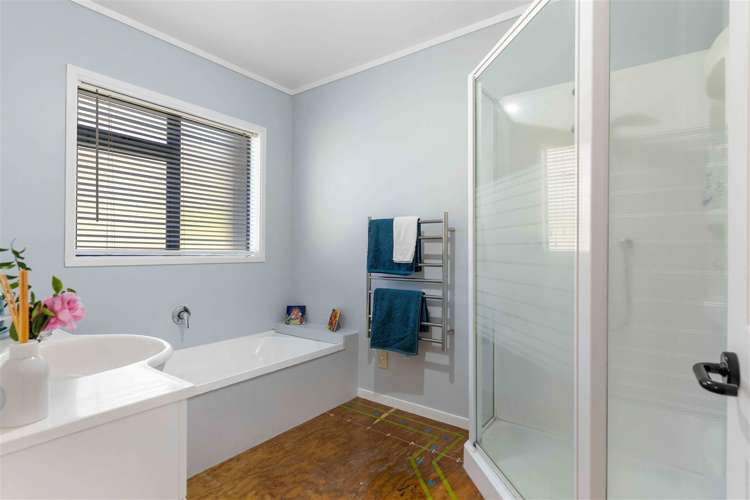 46 Herbert Drive Whangamata_27