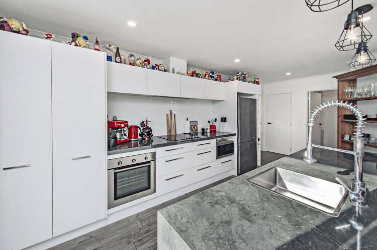 11 Ragley Way Rolleston_5