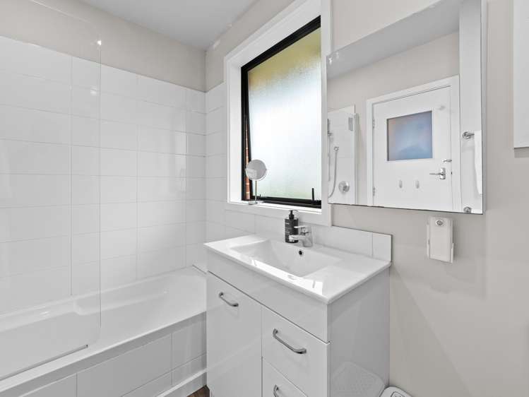 20 Creek Road Allenton_12