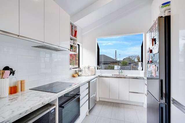 48 Raymond Street 1062_2