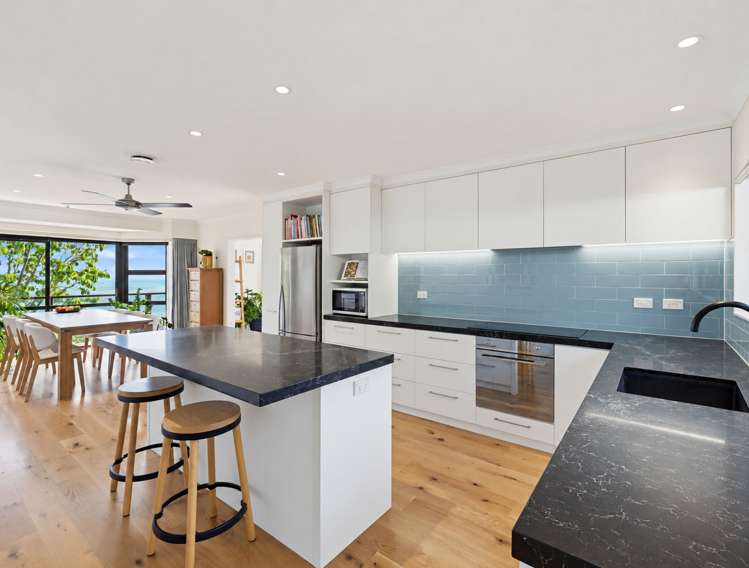 51 Wastney Terrace Marybank_9
