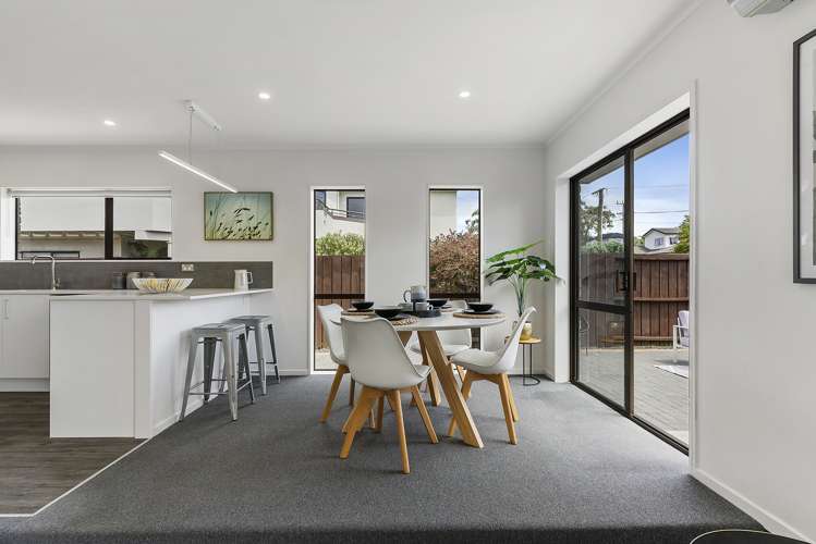 1/26a Eastern Beach Road Eastern Beach_6