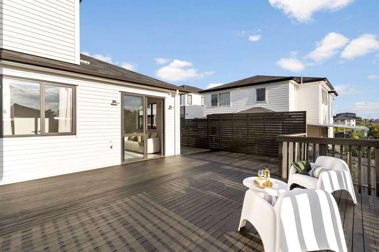 3 Hing Street Flat Bush_19