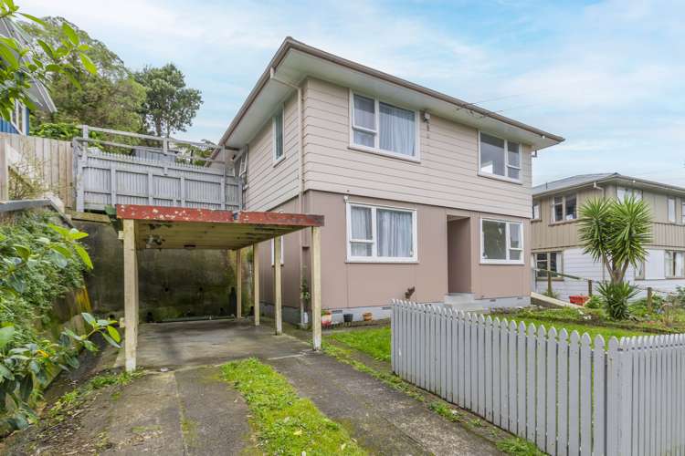 20 Owhiti Street Titahi Bay_12