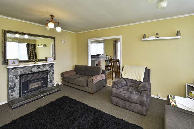 17 Matapouri Road Mangere Bridge_11