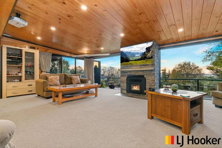 77 Awanui Rise Papakura_11