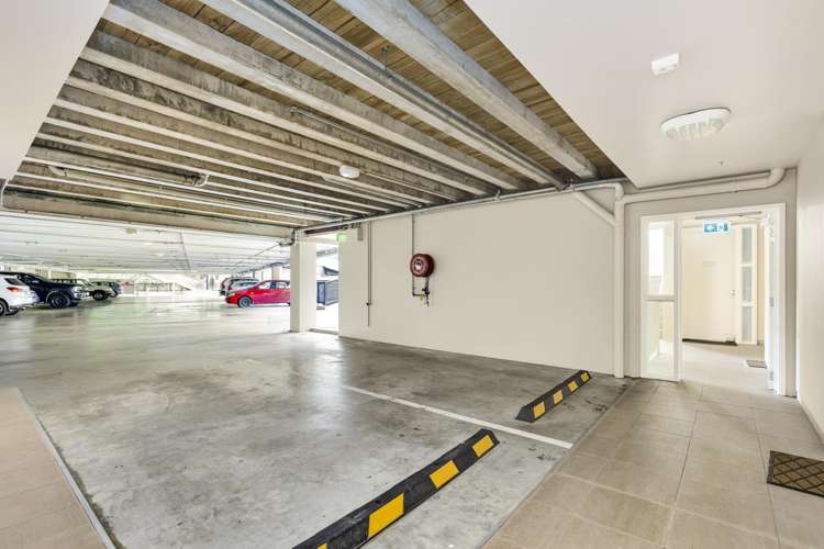 14/7 Bisley Avenue Moana_9