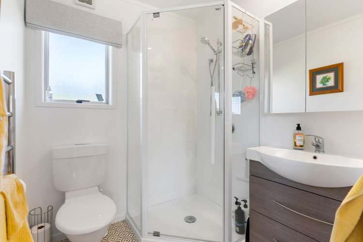 18 Uppingham Crescent Hillcrest_15