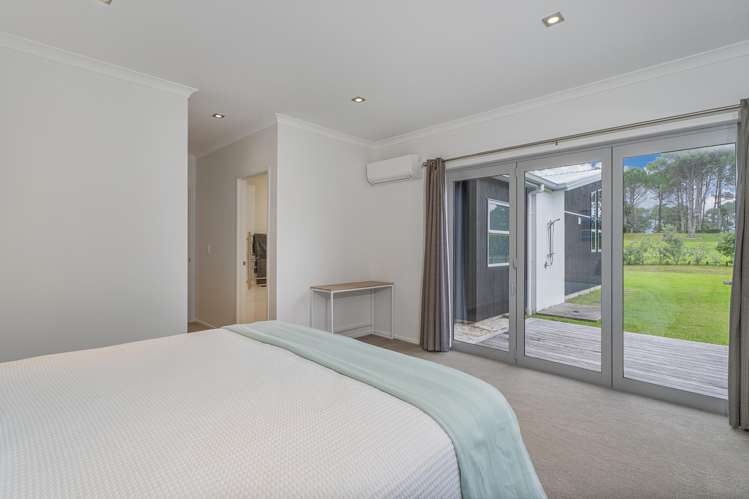 112 Ashley Place Matarangi_14