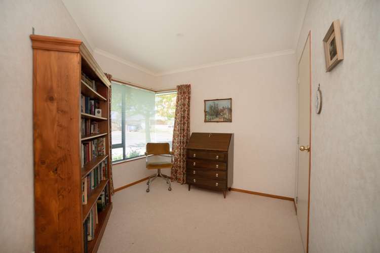 20 Strachan Way Highbury_6