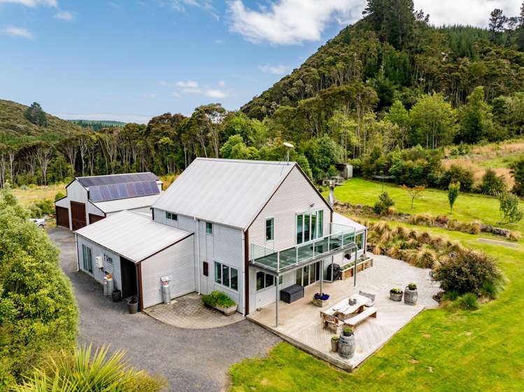 515 Silverstream Valley Road, North Taieri Mosgiel_34