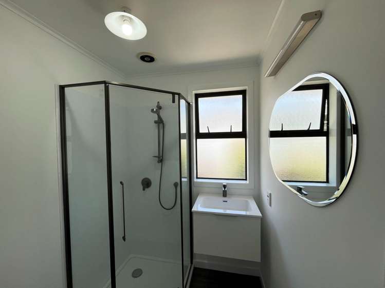 17 Hinau Street New Lynn_6