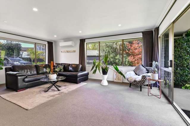 12 Mclaren Place Chedworth_2