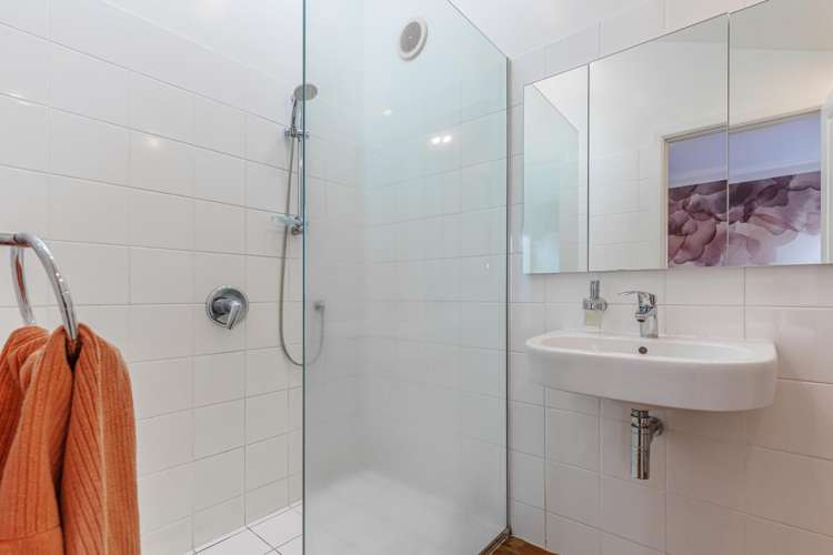 10 Cassino Street Bayswater_15