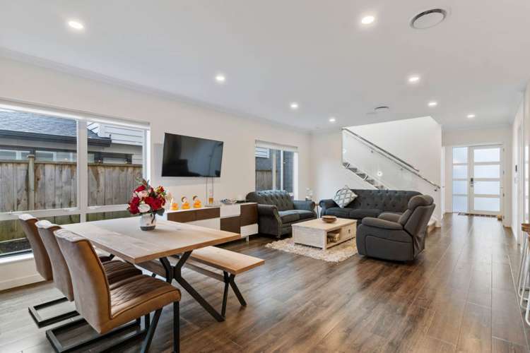 4 Cooladawson Drive Flat Bush_8