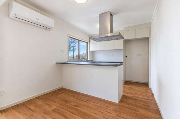 5/7 Inverary Avenue 1662_6