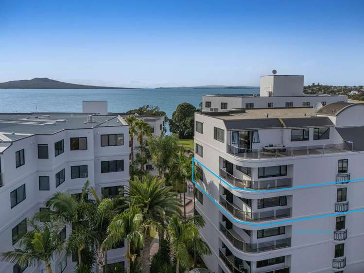 3A/171 Hurstmere Road Takapuna_27