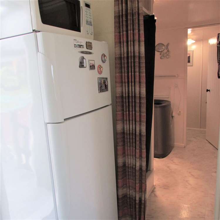 16 Stuart Street Lake Kaniere_9