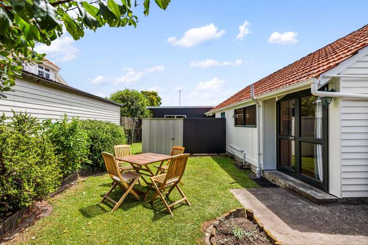 206 Knight Street Hastings_9