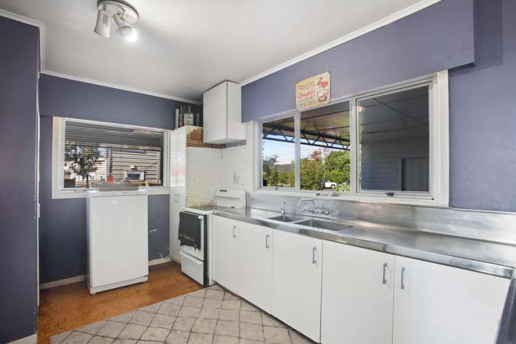 85 Glengarry Road Glen Eden_7