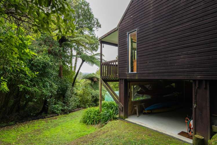 14 Sandy Bay Road Kenepuru Sound_13