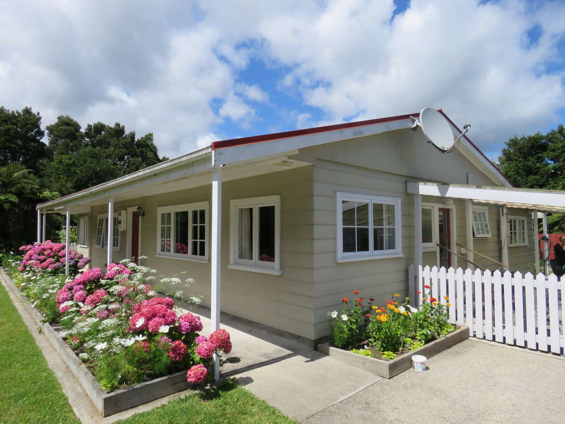 3 Sunderland Street Waimangaroa_0