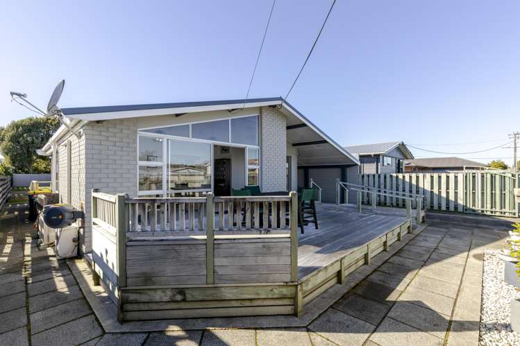 4A Blake Street Waitara_11