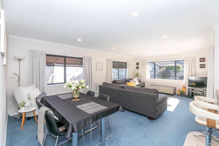 186 Thomas Road Rototuna North_7