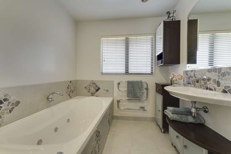 59 Howards Drive Dalefield/Wakatipu Basin_17