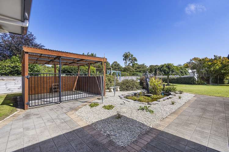 230 The Oaks Drive Leamington_23