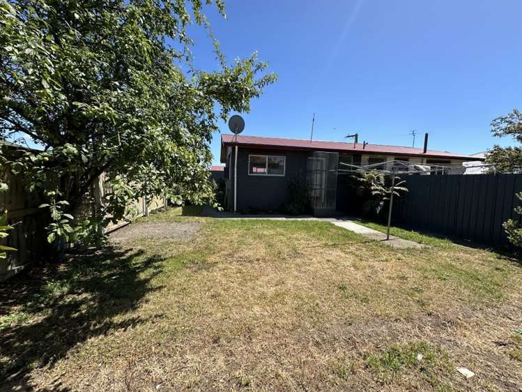 374a Pages Road Aranui_12