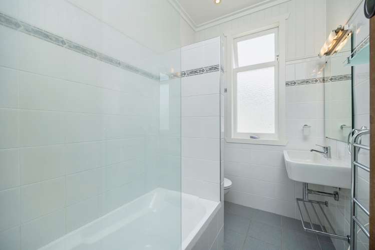 8B Alexis Avenue Mount Albert_21