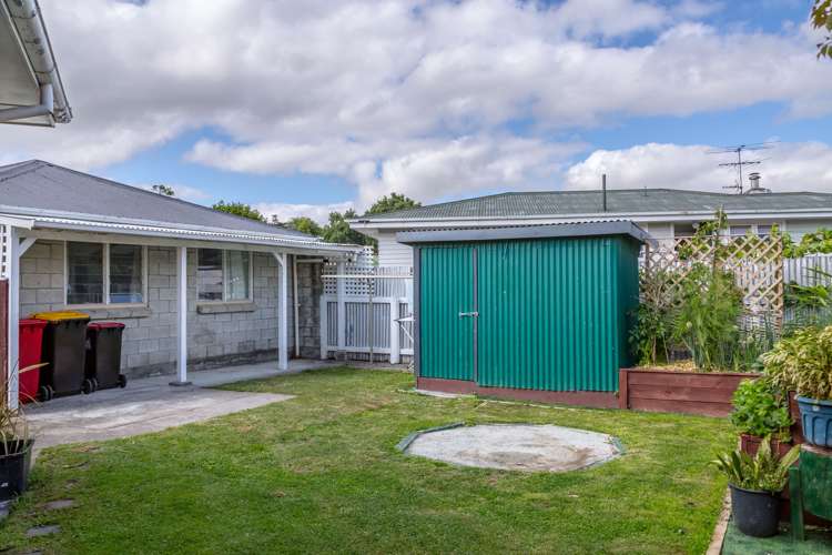 57 Intermediate Street Solway_19