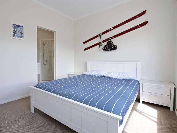 1 Wineberry Lane Ohakune_14