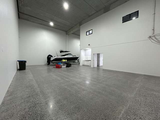 C18/930 Great South Road Penrose_2