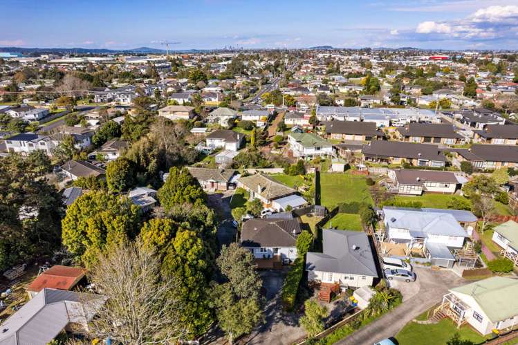 2/47 Mildmay Road Henderson_18