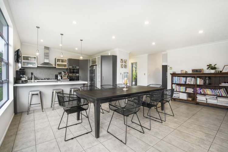 10 Westbury Mews Huntington_2