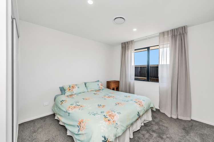 72 Halpin Drive Lincoln_16